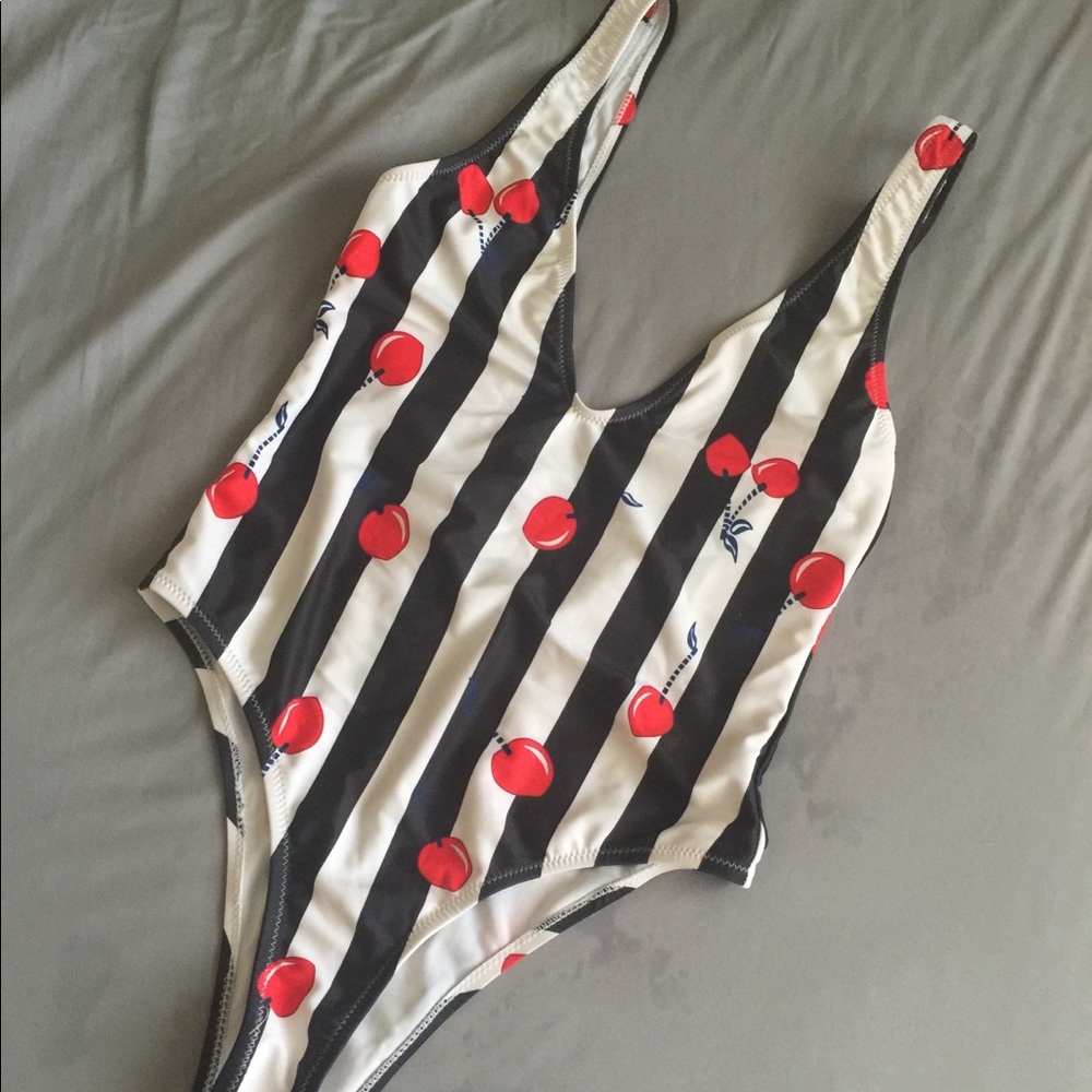 Cherry swimsuit ASO Demi Lovato!